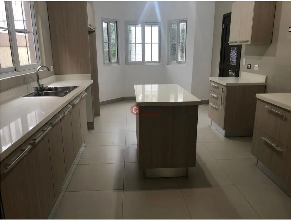 Single Family House for sale in Costa Sur
