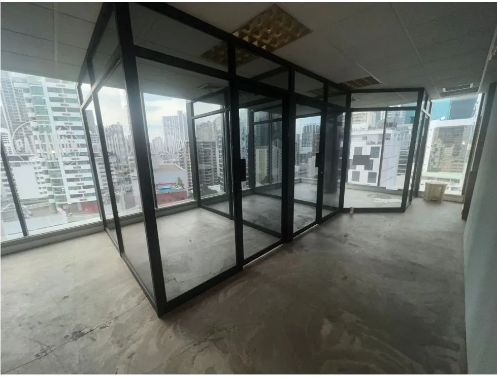 офис в Calle 50 в аренду