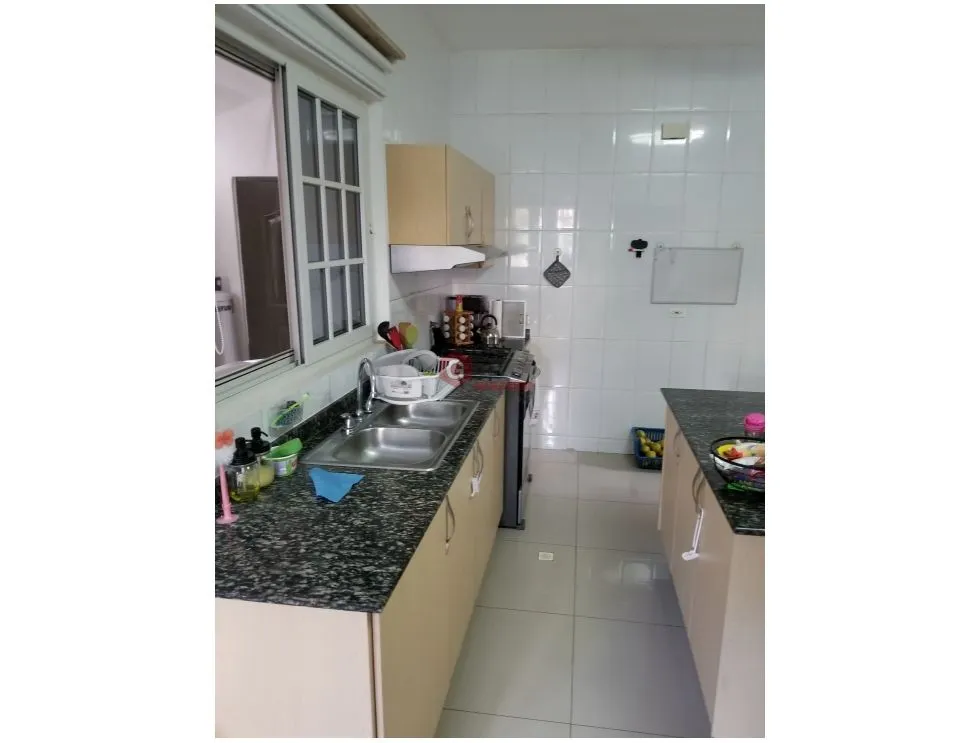 COSTA SUR / VILLA VALENCIA / 369M / 4 HABITACION / 2 NIVELES / PISCINA