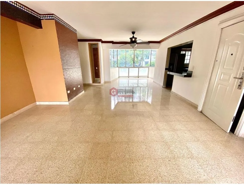 PUNTA PAITILLA / EDIFICIO LAS PERLAS / 250m / 3 HABITACIONES / 2 BAÑOS