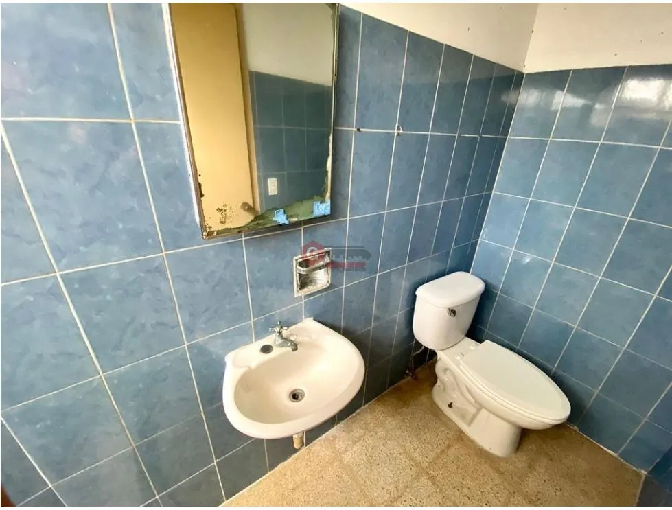 PUNTA PAITILLA / EDIFICIO LAS PERLAS / 250m / 3 HABITACIONES / 2 BAÑOS