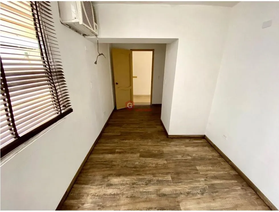 PUNTA PAITILLA / EDIFICIO LAS PERLAS / 250m / 3 HABITACIONES / 2 BAÑOS
