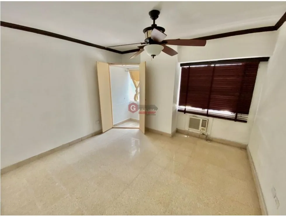 PUNTA PAITILLA / EDIFICIO LAS PERLAS / 250m / 3 HABITACIONES / 2 BAÑOS