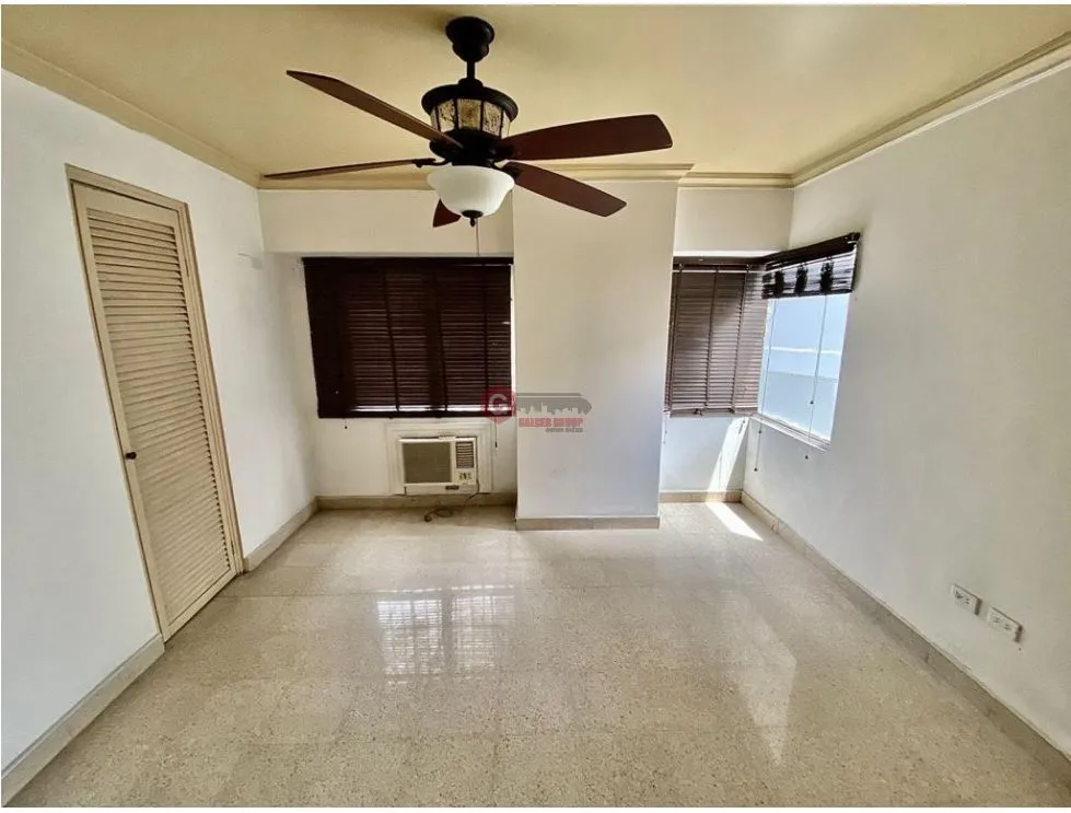 PUNTA PAITILLA / EDIFICIO LAS PERLAS / 250m / 3 HABITACIONES / 2 BAÑOS