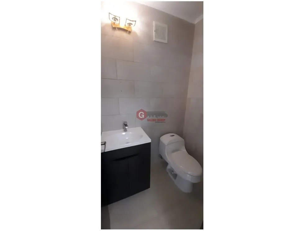 квартира в Condado del Rey на продажу