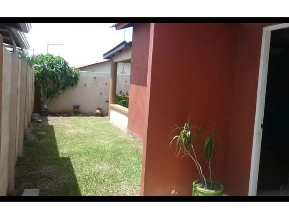 CHORRERA / CLOUSTER LOS ALMENDROS / 200M/ 3 HABITACION / DE ESQUINA