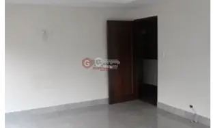 OFICINA / OBARRIO / EDIF. HI TECH / 250M2 / AIRE CENTRAL / VACIA