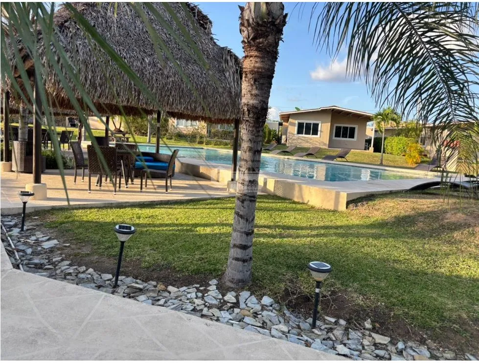 CORONADO / PH PARAISO VILLAGE / 115M / 3 HABITACION / SEMI AMOBLADO