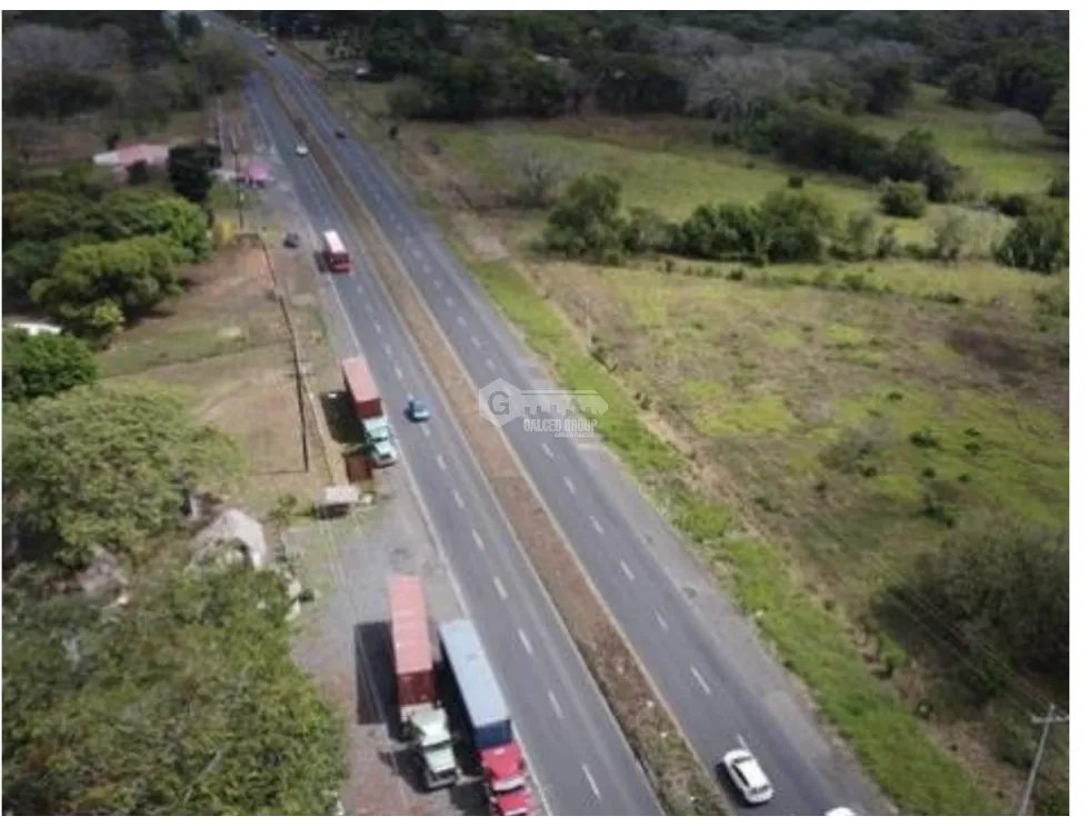CAPIRA / 6 HECTAREAS / VIA INTERAMERICANA / CON PROYECTO APROBADO