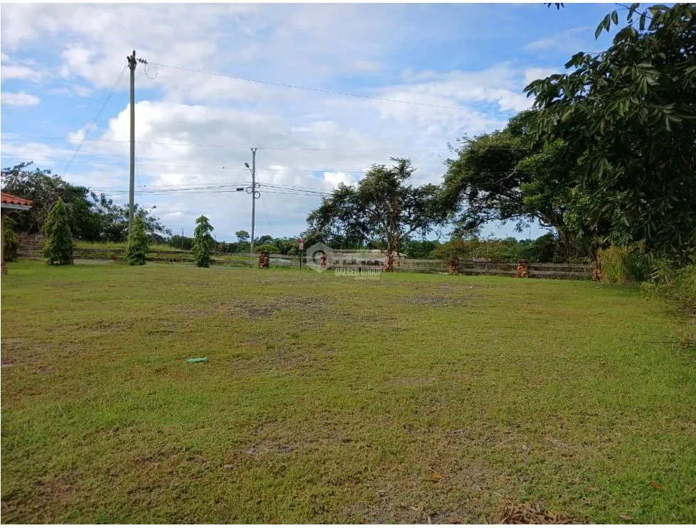 SE VENDE TERRENO PLANO EN SAN CARLOS DE 466M CERCA A INTERAMERICANA AG