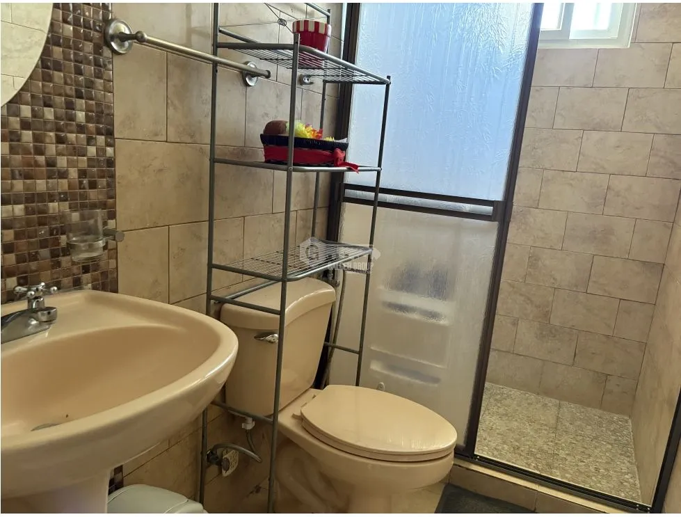 Single Family House for sale in San Carlos