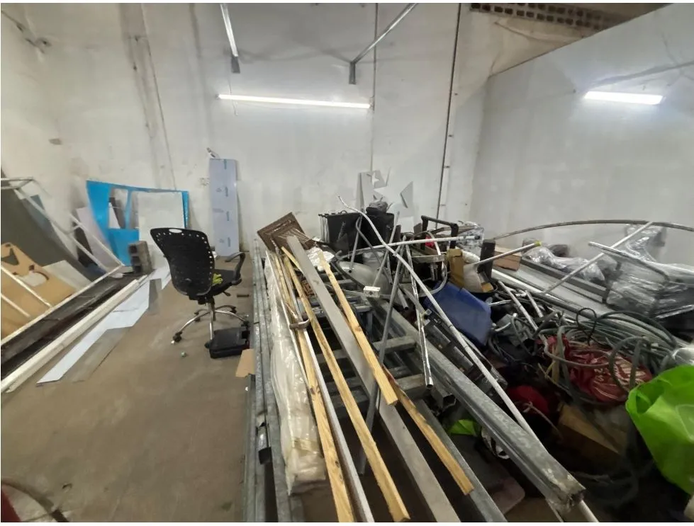 Warehouse for rent in Calidonia