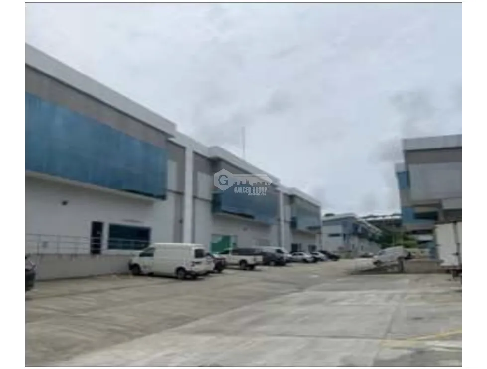 Warehouse for sale in San Miguelito