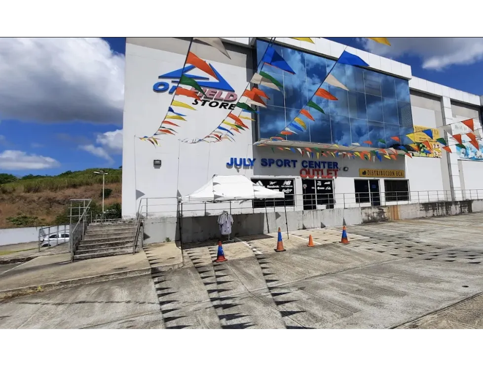 Warehouse for sale in San Miguelito