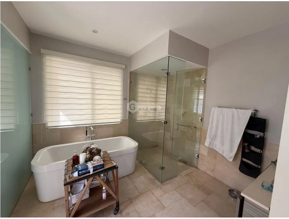 SE VENDE CASA EN BUENAVENTURA  OCEAN LAKES  873m DE 4 HABITACIONES