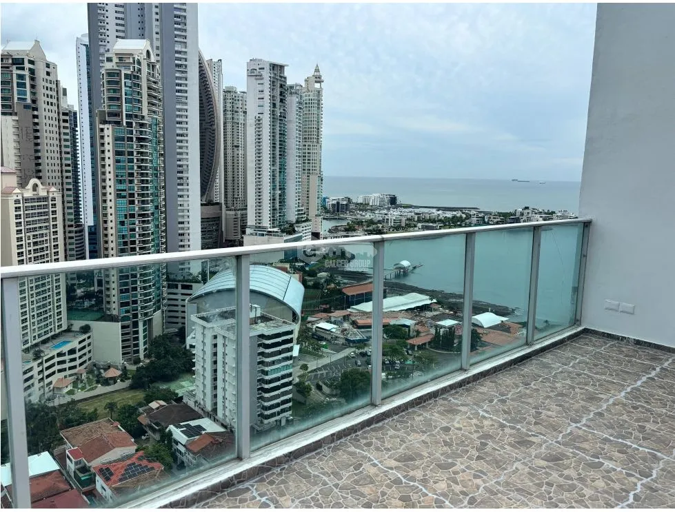 SE VENDE APARTAMENTO EN PAITILLA PACIFIC SEA 232M DE  2 NIVELES
