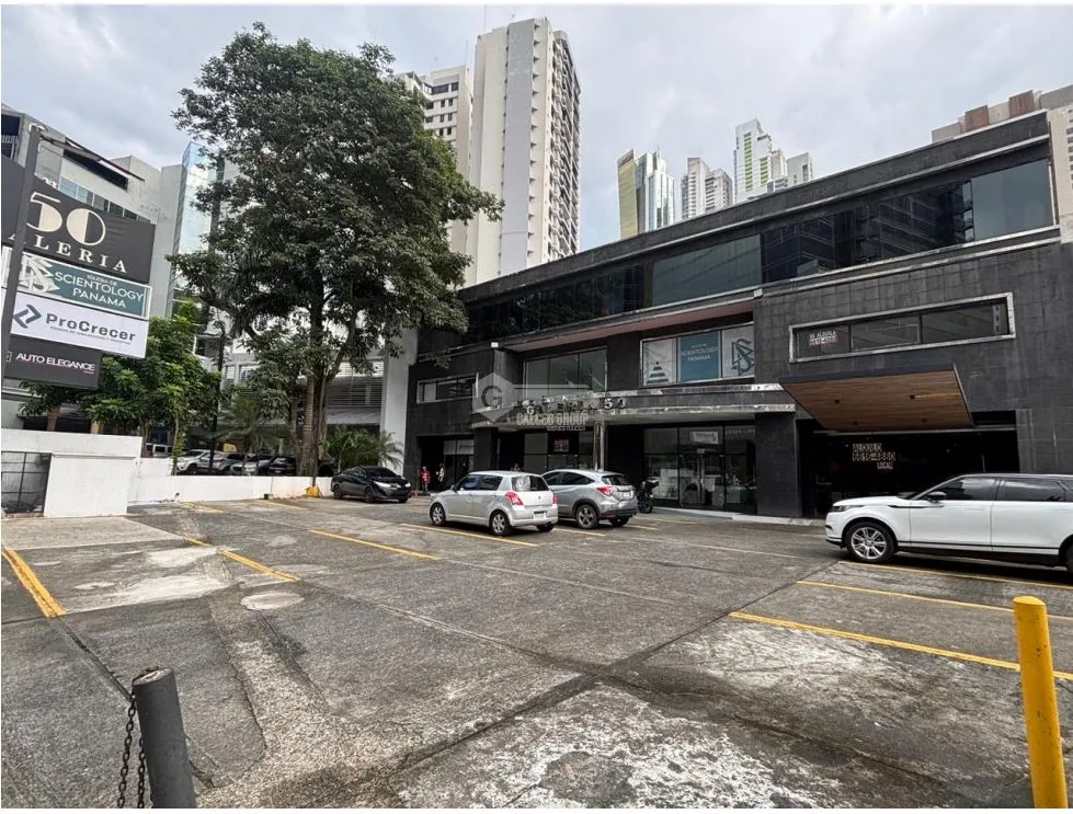 商业空间 在 Calle 50 出租