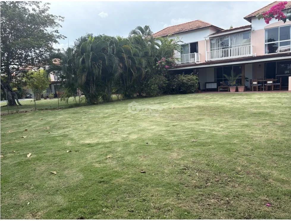 Single Family House for sale in Farallon
