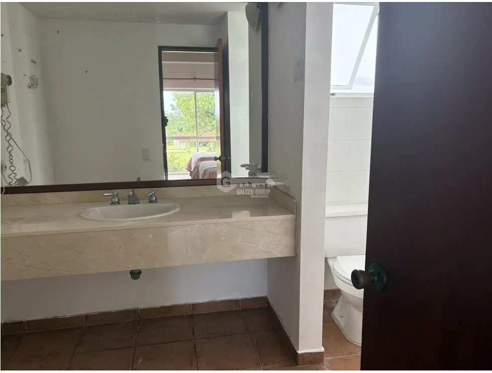 Single Family House for sale in Farallon