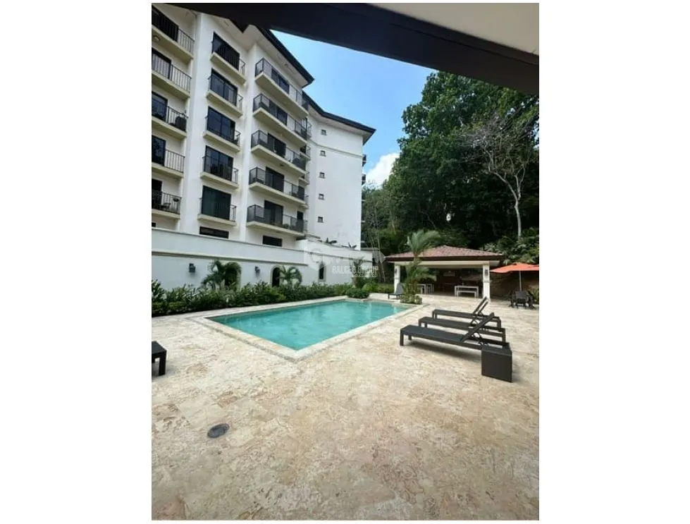 ANCON / EMBASSY VILLAGE / 210M / 3 HABITACION / 2 PARKING / BALCON
