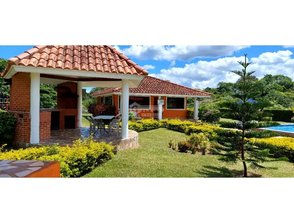 San Carlos / Quebradas del Valle / 812M / Flat Terrain / Social Area