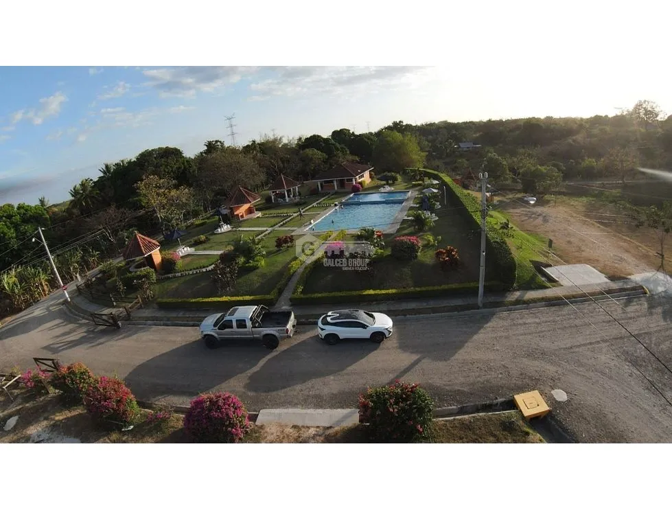San Carlos / Quebradas del Valle / 812M / Flat Terrain / Social Area