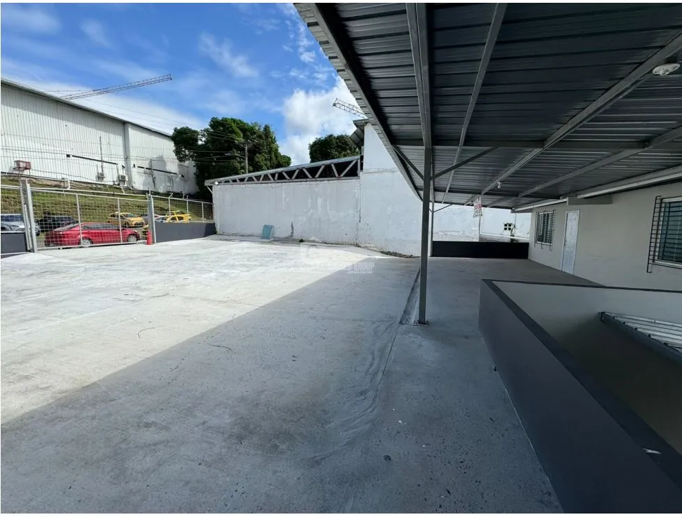 VILLA ZAITA / COMMERCIAL PROPERTY / 2 LEVELS / 830M / 20 PARKING SPACES