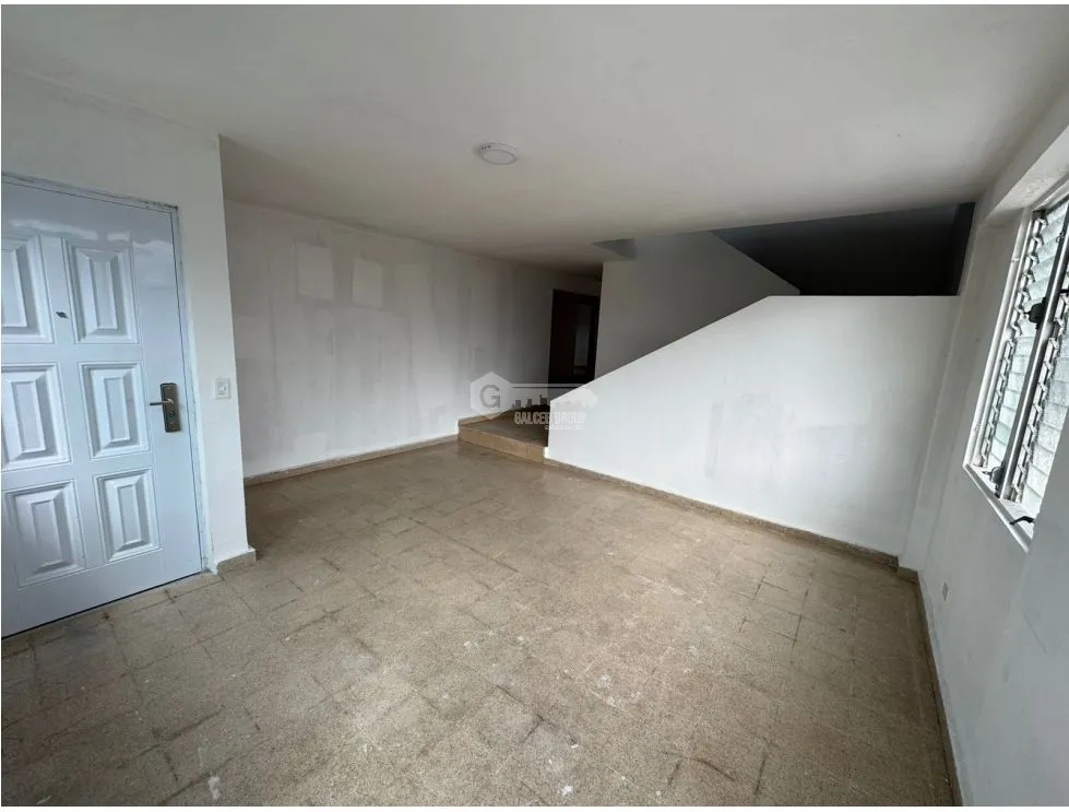 Commercial Space for rent in Villa Zaita