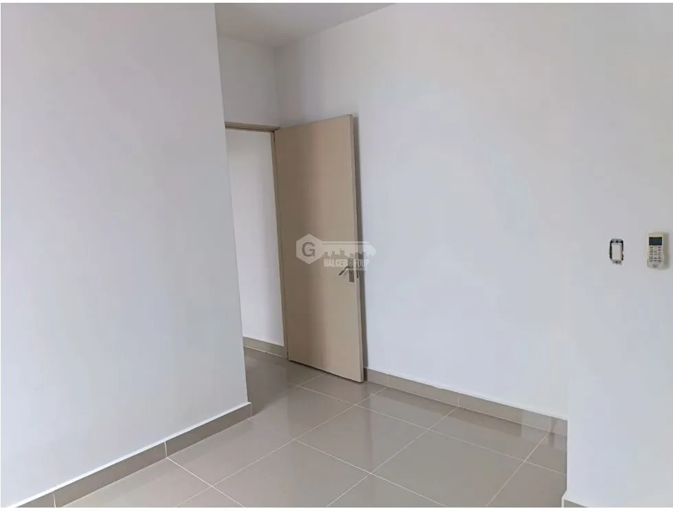 EL CARMEN / RAINBOW TOWERS / 98M / 3 BEDROOM / 2 PARKING / BALCONY