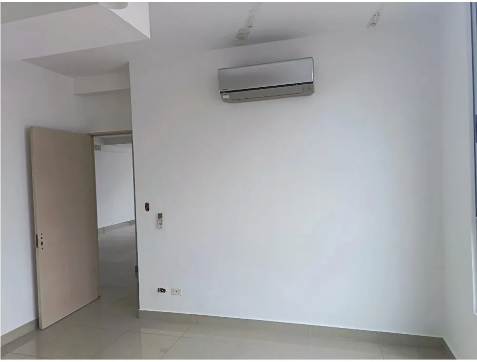 EL CARMEN / RAINBOW TOWERS / 98M / 3 BEDROOM / 2 PARKING / BALCONY