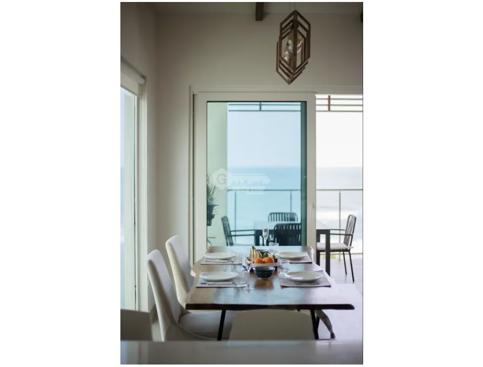 COLON / PLAYA ESCONDIDA / 225M / 3 HABITACION / 2 PARKING / BALCON