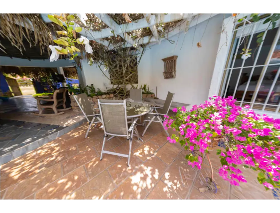 PUNTA BARCO / SAN JOSE / 6018M / 7 HABITACION / 5 PARKING / PISCINA