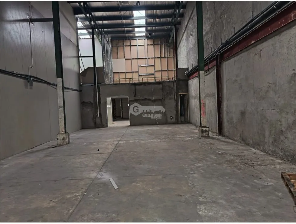 Warehouse for rent in Llano Bonito
