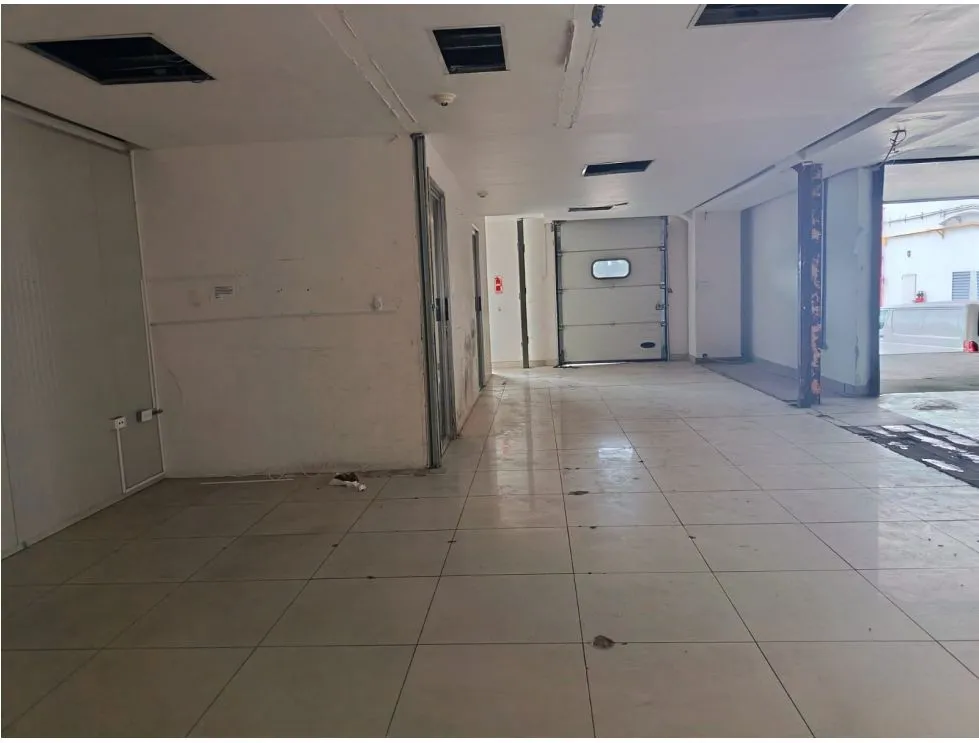 LLANO BONITO / PLAZA DEL ESTE CENTER / 550M / COMMERCIAL SPACE WITH WAREHOUSE