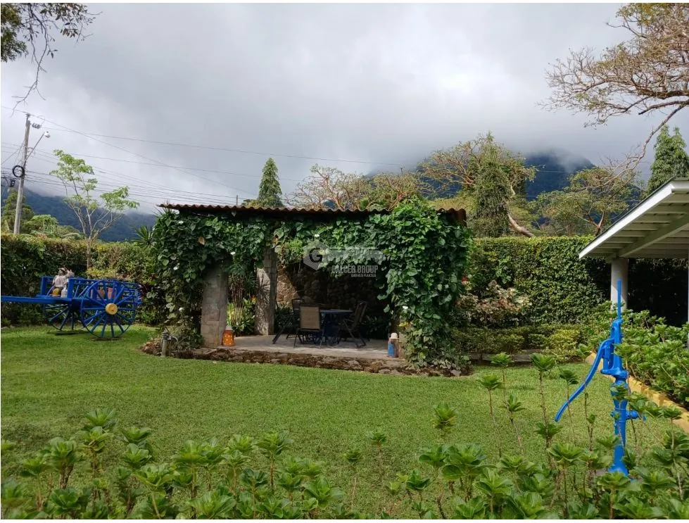 EL VALLE DE ANTON / 1600M / 3 HABITACION / 3 BAÑOS /  AMOBLADA AG
