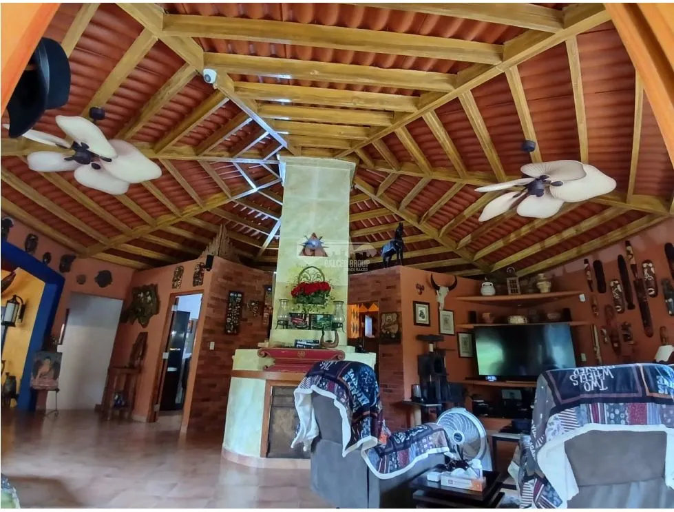 EL VALLE DE ANTON / 1600M / 3 HABITACION / 3 BAÑOS /  AMOBLADA AG