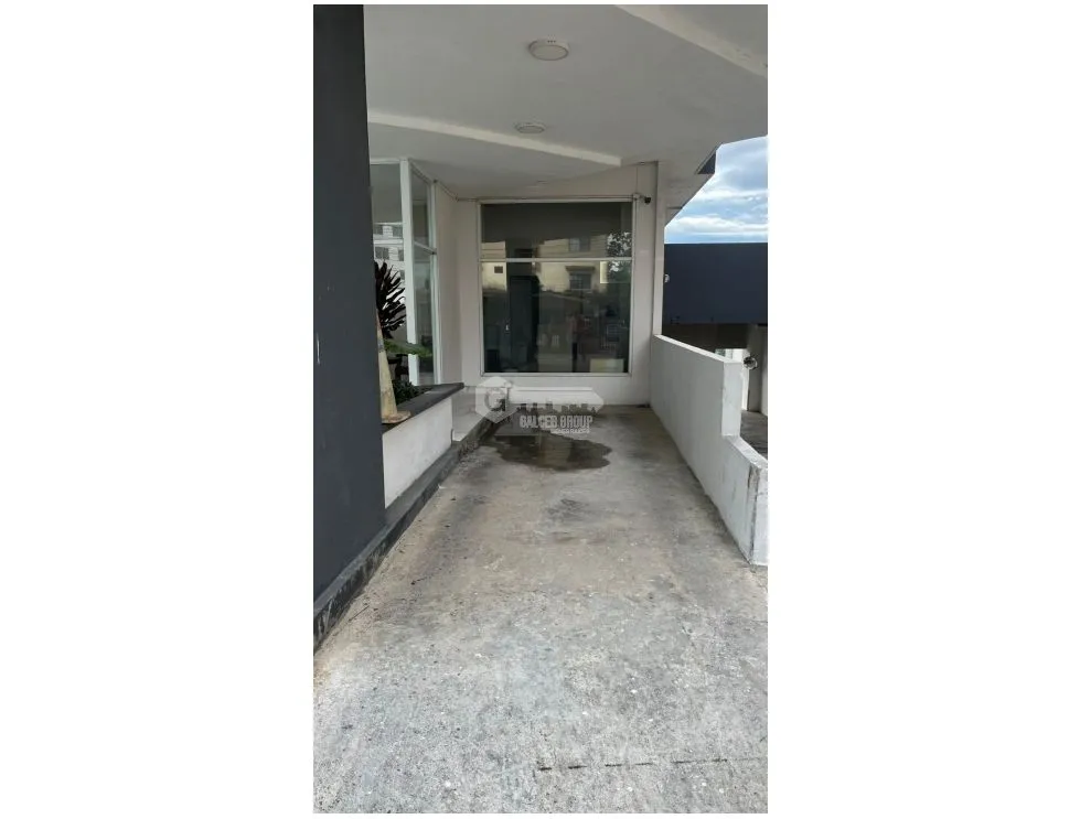 VILLA DE LAS FUENTES / FOREST HILL / 103M / DIVISIBLE SPACES / 2 PARKING