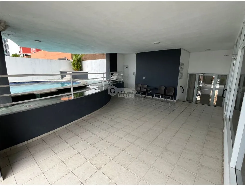VILLA DE LAS FUENTES / FOREST HILL / 103M / DIVISIBLE SPACES / 2 PARKING