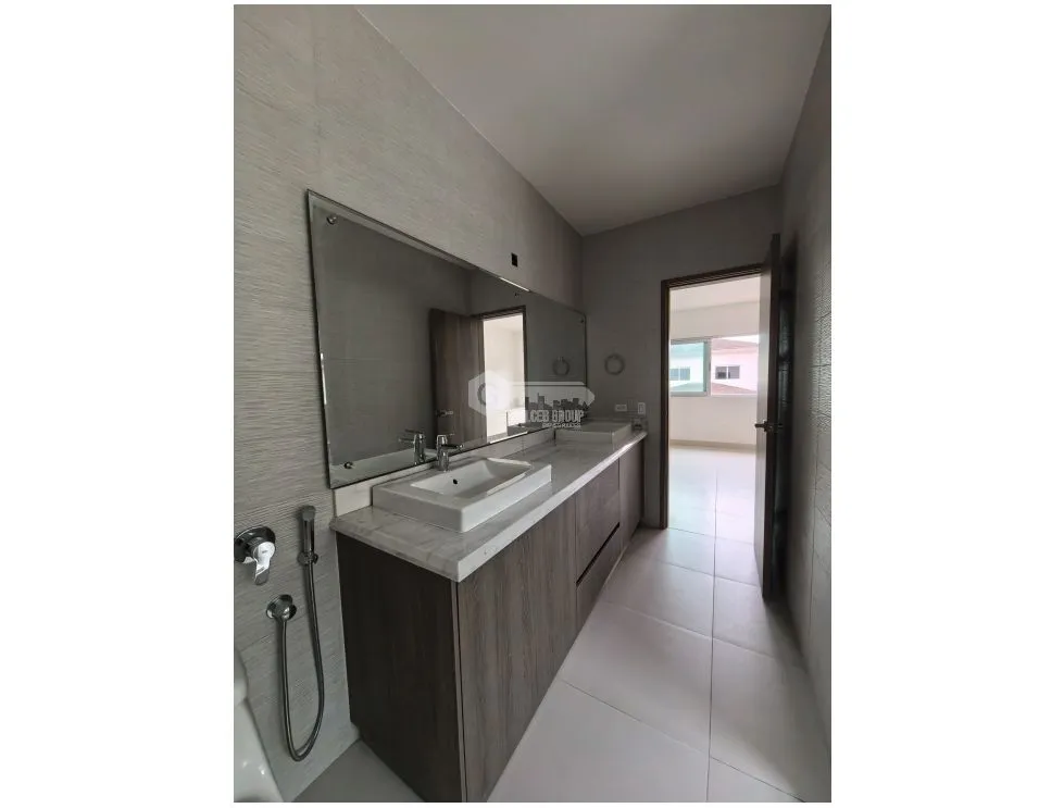 CONDADO DEL REY / ALTOS DEL PARQUE / 353M / 4 BEDROOM / BRAND NEW