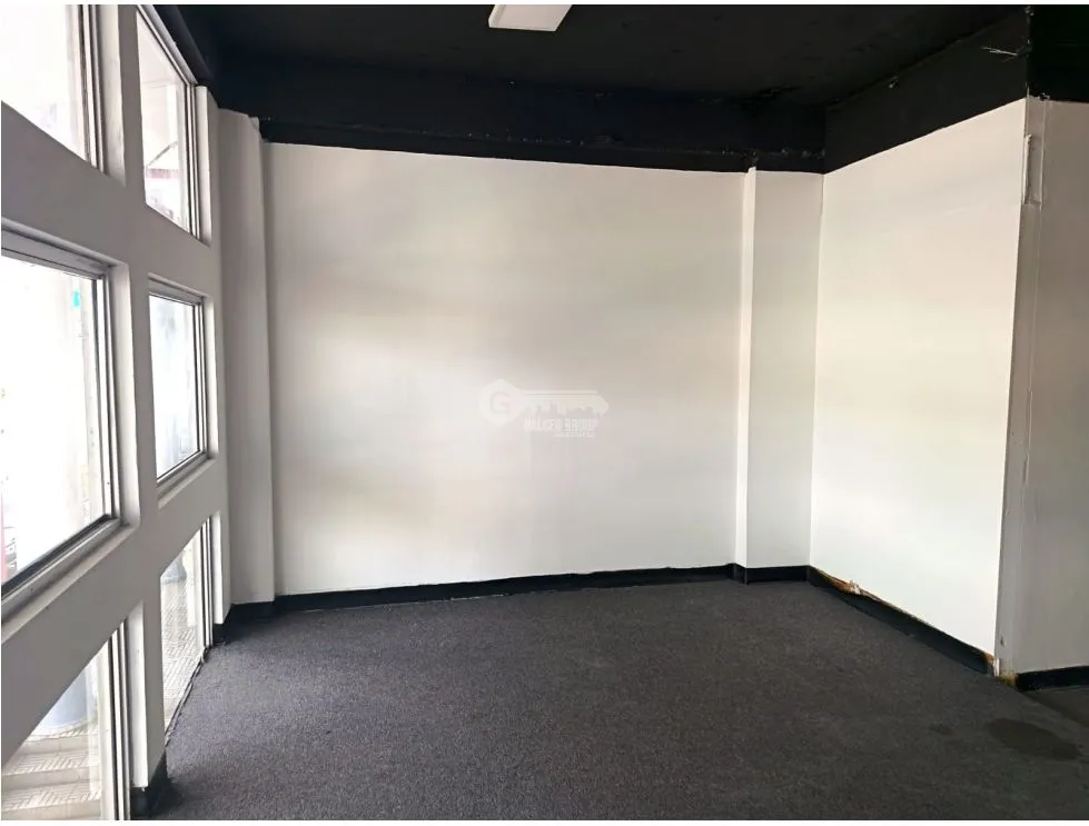 Espace commercial à Tumba Muerto à louer