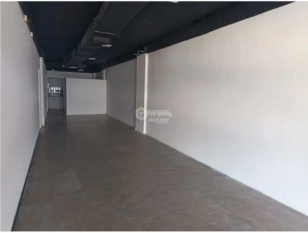 Espace commercial à Tumba Muerto à louer