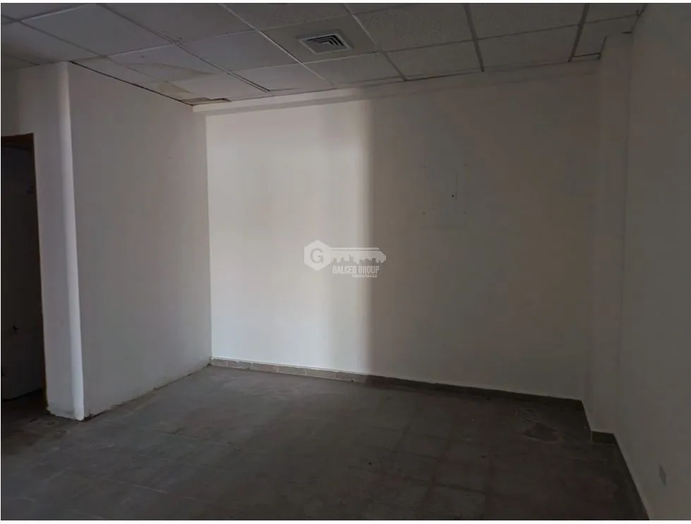 Espace commercial à Tumba Muerto à louer