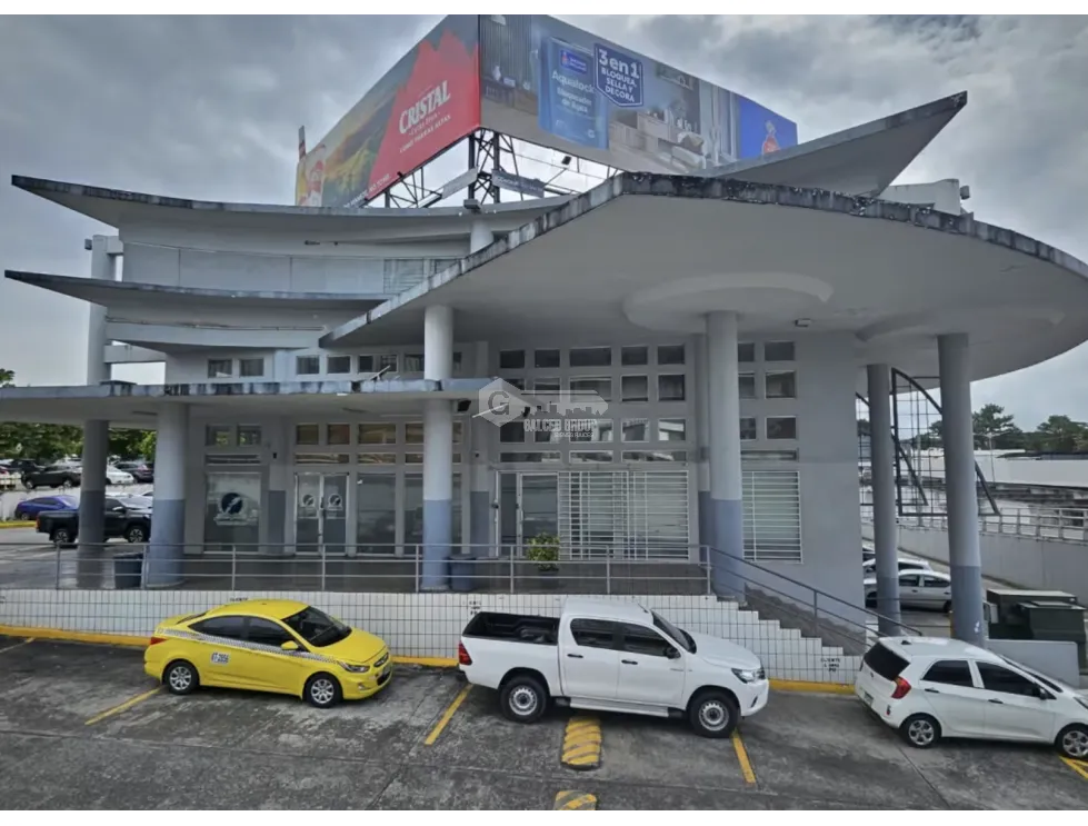 TUMBA MUERTO / PLAZA SIGLO 21 / 100M / MID-FLOOR / SPACIOUS SPACE