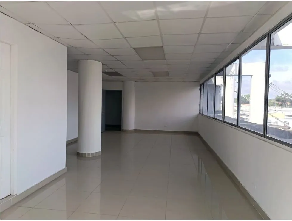 PLAZA SIGLO 21 / TUMBA MUERTO / 67M / OPEN FLOOR PLAN / STREET FRONTAGE