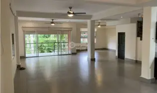 CLAYTON / 420M / 4 BEDROOMS / 3 LEVELS / 2 PARKING SPACES / TERRACE