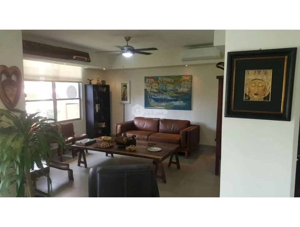 CLAYTON / 420M / 4 BEDROOMS / 3 LEVELS / 2 PARKING SPACES / TERRACE