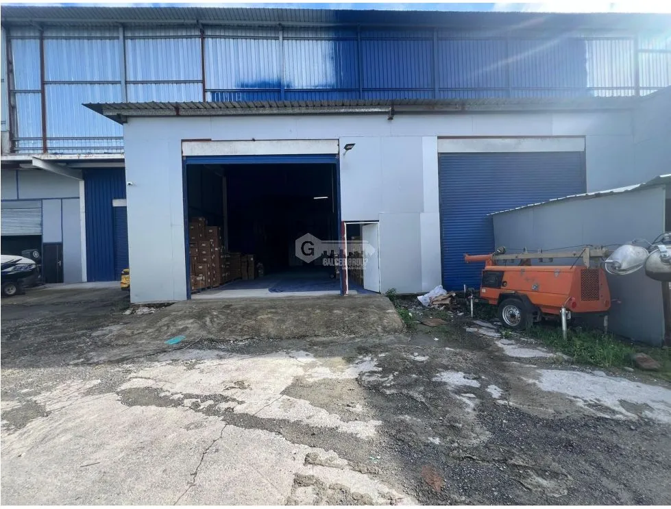 Warehouse for rent in Tocumen