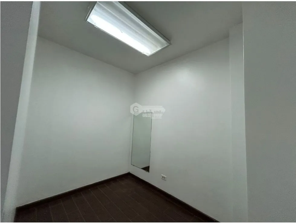 Espace commercial à Albrook à louer