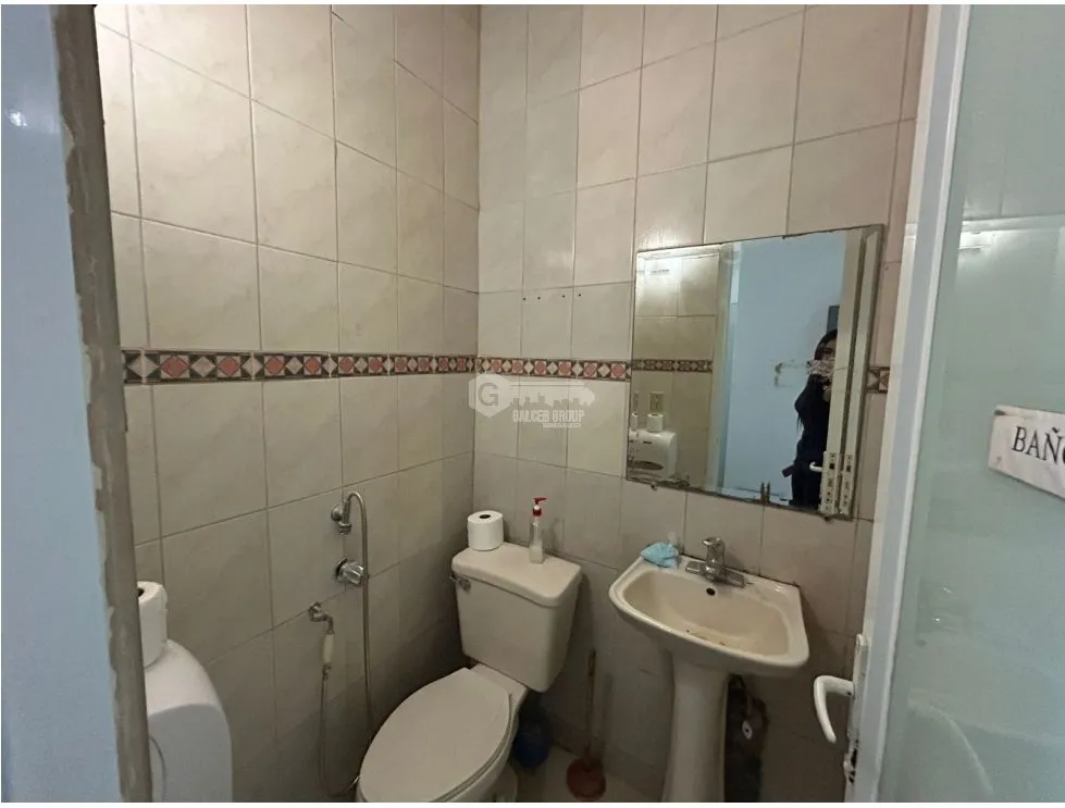 Espace commercial à Albrook à louer