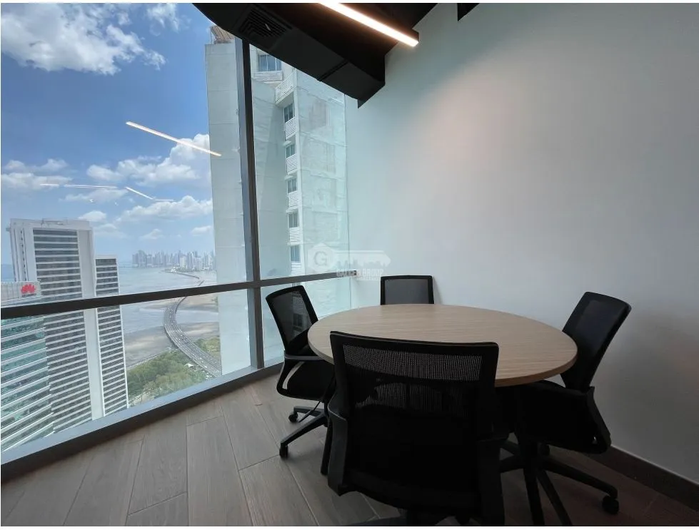 Office for rent in Costa del Este